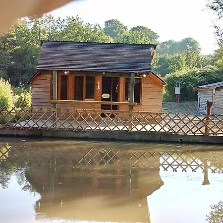 Cabane De , Cabane Fario * Moon-sur-Elle